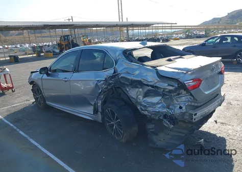 2020 Toyota Camry Se z USA, uszkodzony, nr VIN 4T1G11AK7LU951953